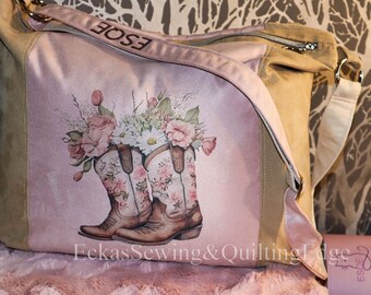 HOWDY YEEHAW Cowgirl Hobobag, 100% Handmade, CROSSBODYBAG, Western Style, Trend Bag, Vegan Velor Suede, Cowboy Boots with Flowers, Boots