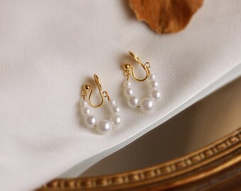 Mini Pearl Invisible Clip On Earrings, Pearl Clip On Earrings, Pearl Hoop Earrings, Pearl Beads Hoops, Bridal Earrings, Wedding Earrings