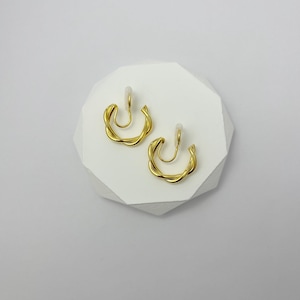 14K Gold Twist Chunky Invisible Clip On Hoops Earrings for Women, Gold Twist Wide Hoops Earrings, Korean Gold Twist Hoop Earrings