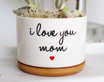 I love you mom | mothers day gift | mother's day gift | mother's day | mothers day | gift for mom | custom gift for mom | gift from daughter