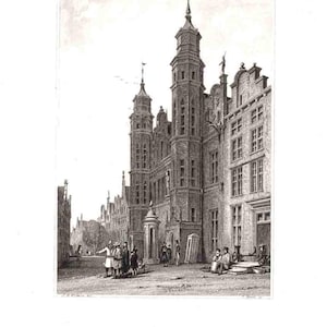 Può includere: Un'antica incisione in bianco e nero di una scena di strada di una città europea. L'immagine presenta un edificio alto con più guglie e un gruppo di persone in abiti d'epoca. La parola "DANZIG" è stampata in basso nell'immagine.