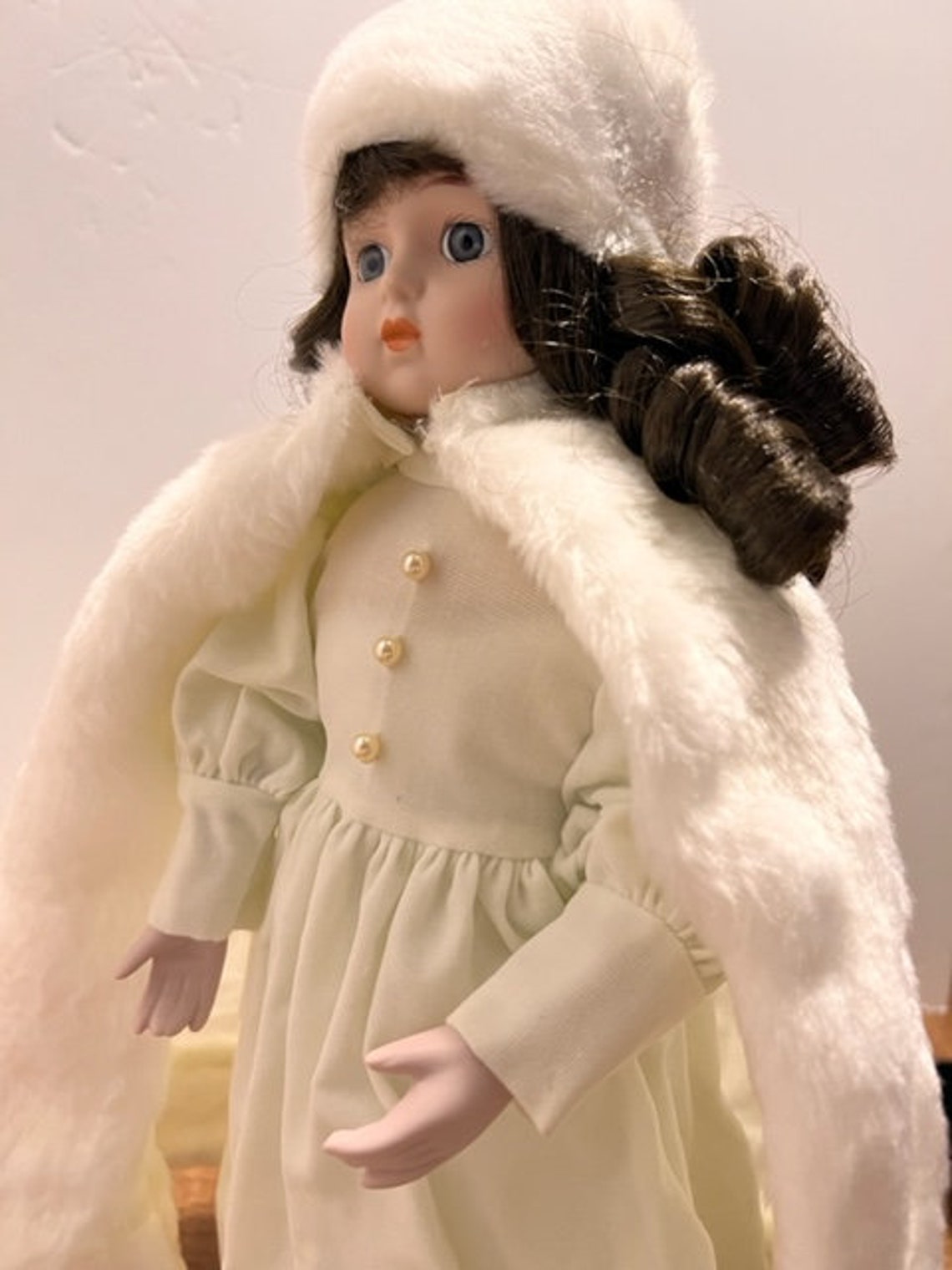 Vintage House of Lloyd 1988 Porcelain Collectors Doll christmas Around