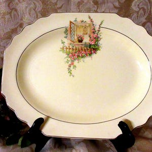 Piatto vintage W.S. George Canarytone: scena di finestra con rose rosa, bordo in platino