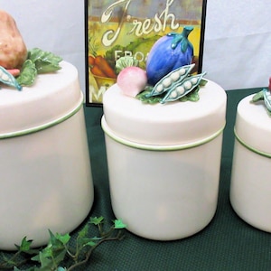 Vintage keramisk burkuppsättning: Grönsaksknoppar, förvaring i lantlig köksstil, 25 cm