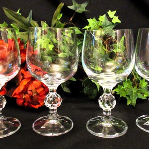 LUXURIOUS WINE GLASSES, 4 , Crystal, High Quality, Round Cup, 6&quot;, Prism Ball Stem, Czech Republic, &quot;Claudia&quot;, Import Assoc, Stunning Gift.