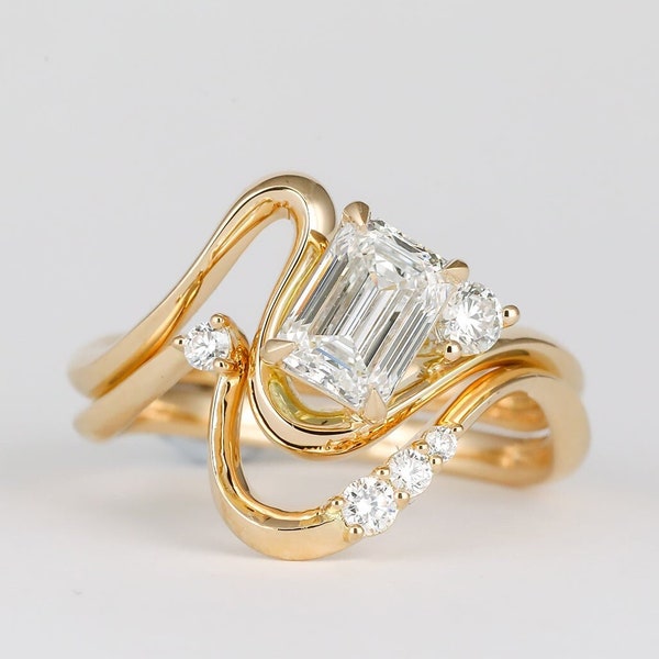 1.2 Ctw IGI Certified Lab Grown Diamond Engagement Ring, Emerald and Round Cut Diamond, Unique Art Deco Wedding Ring,