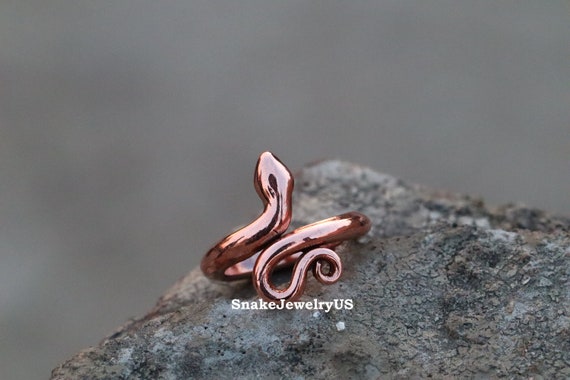 Handcrafted Copper Ring – 2 Mountains 2 Streams