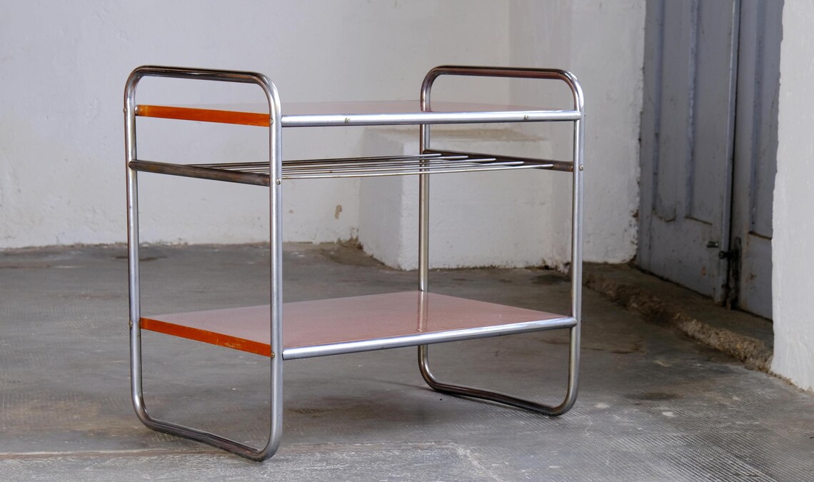 Bauhaus Beistelltisch / Art deco Regal aus Stahlrohren, photo 3 sur 5