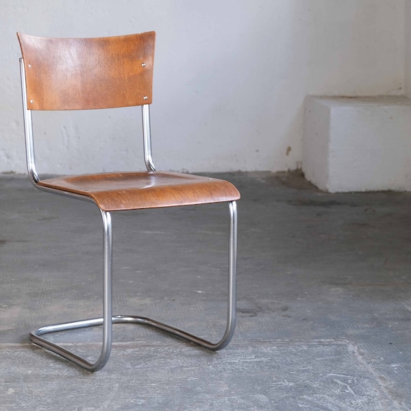 Bauhaus cantilever chair after Mart Stam, honey brown