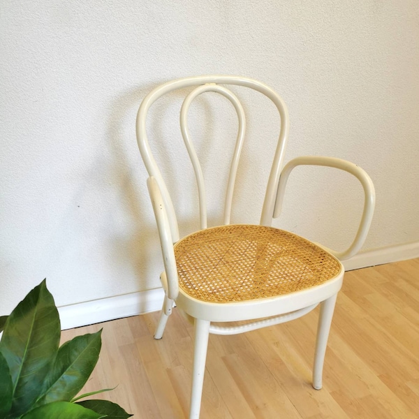 vintage Dining White Chair in Thonet Style with Cane / Mid Century / CoffeeHouse / Retro Dine Wicker Rattan chair /Yougoslavie / Stol Kamnik