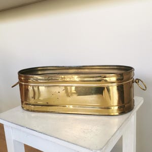 Vintage Brass Oval Planter with Handles / 1980s Tube Container in Gold / Antique Home Decor Flowerpot