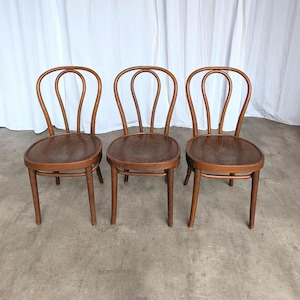 Set of 3 Vintage Thonet Style Bentwood Chair, Carved Wood Farmhouse Dining Chair
