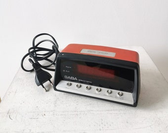 Vintage Red Alarm Clock Electronic SABA EZ 17 / Retro Space Age 1970s