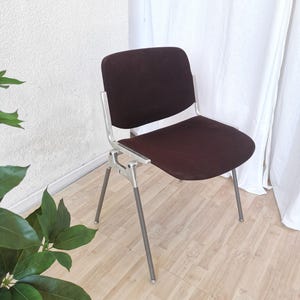Vintage Giancarlo Piretti Brown Office Chair: Mid-Century Italian Design