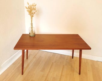 Table basse moderne Mid-Century en bois : décoration de salon vintage des années 1970