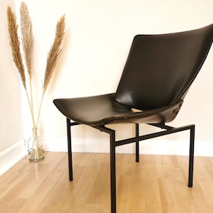 Vintage Lupina Shell Chair: Niko Kralj Design, Black Leather, STOL Kamnik