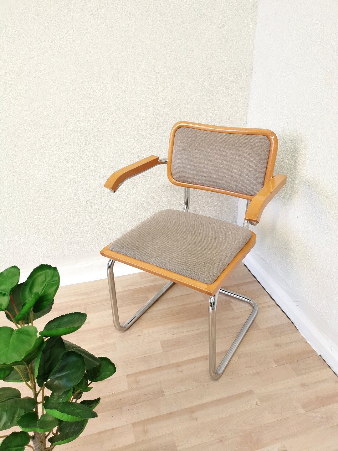 Cesca chair Marcel Breuer 89年イタリア製　張替済 Cesca chair Marcel Breuer 89年イタリア製 張替済
