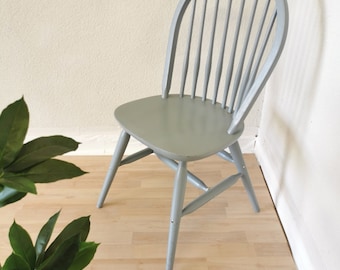 Vintage Gray Wooden Chair / Yugoslavia, 1970s / Farmhouse Dine Chair / Dining Room / Cottage Style / Mid-century Modern Interior