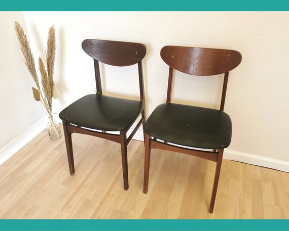 1 of 2 Vintage Wooden Dine Chairs by JAVOR Pivka in 1970s