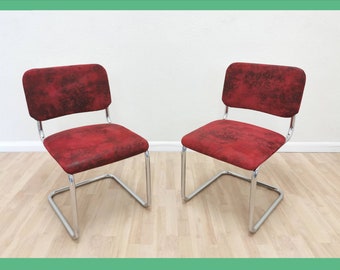 1 of 2 Cesca style Chair / Upholstered with red fabric / Dine / Dining chairs / Tubular frame / Marcel Breuer / Retro interior / 1970 Future