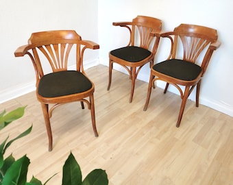 1 sur 3 chaises de salle à manger vintage en bois cintré de style pub irlandais avec siège en tissu / fauteuil de salle à manger vintage en bois avec accoudoirs de style Thonet