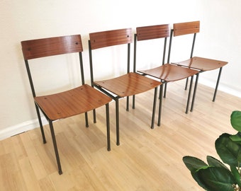 SET OF 4 vintage School Chairs / Chaise en bois avec cadre en métal / Chaise de salle à manger scandinave minimaliste industrielle / Chaises de restaurant School Bistro