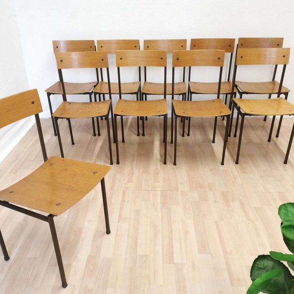 Chaises d'école carrées vintage / Chaise de salle à manger minimaliste industrielle avec cadre en métal et siège en bois / Tabouret Lot of Dine Mid-Century