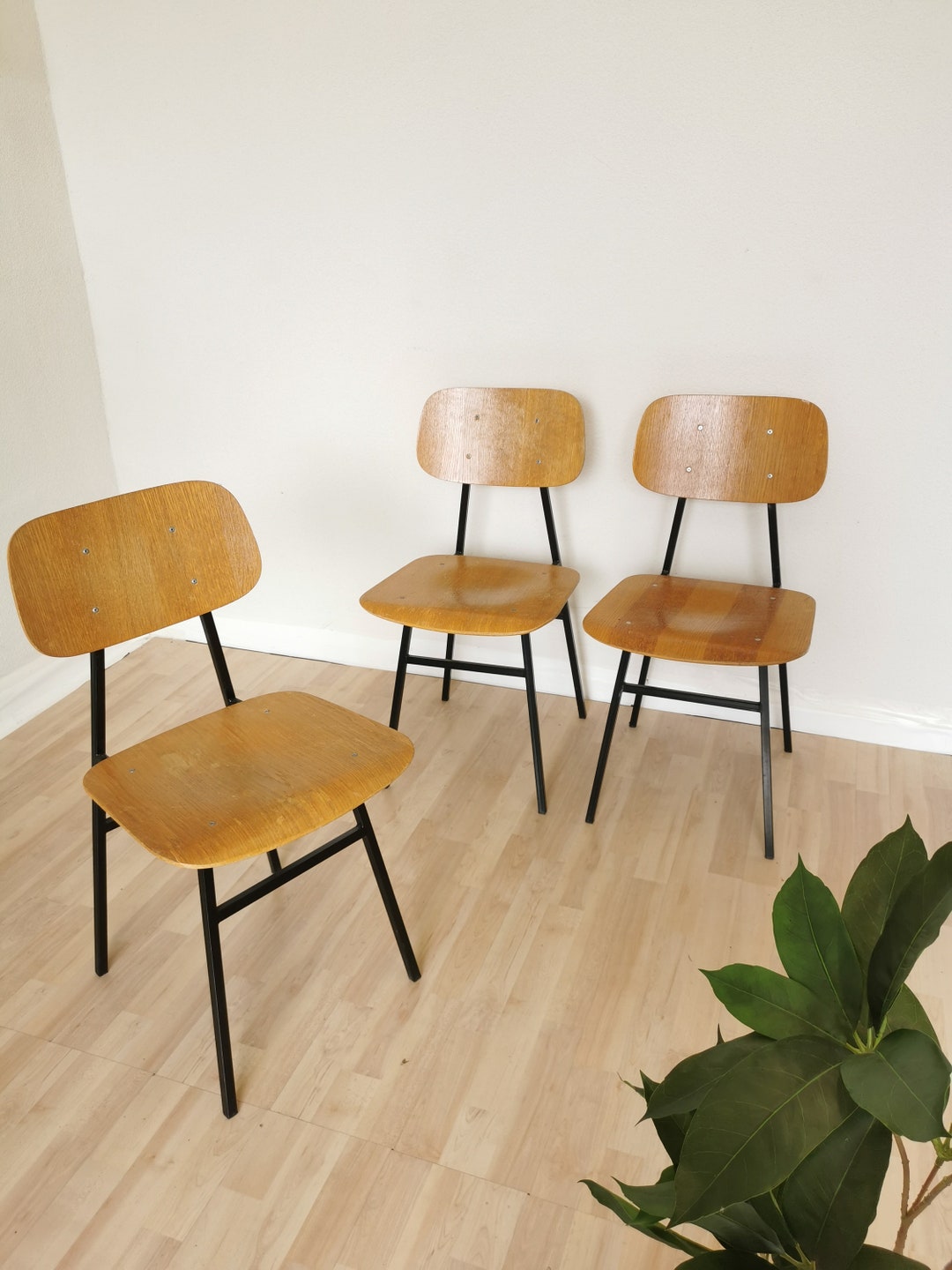 Vintage STOL Kamnik School Chair: Retro Wooden Dining Chair, Metal Base ...