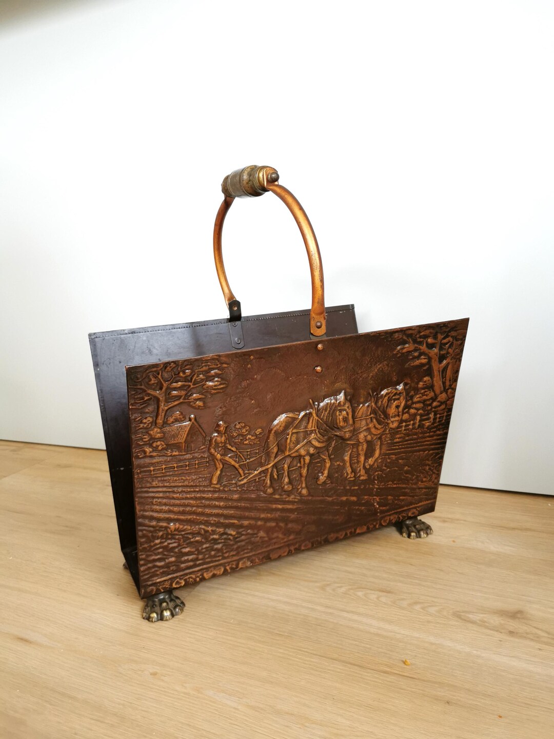 Vintage Copper Magazine Rack With Handle / Mid-century Newspaper Stand ...