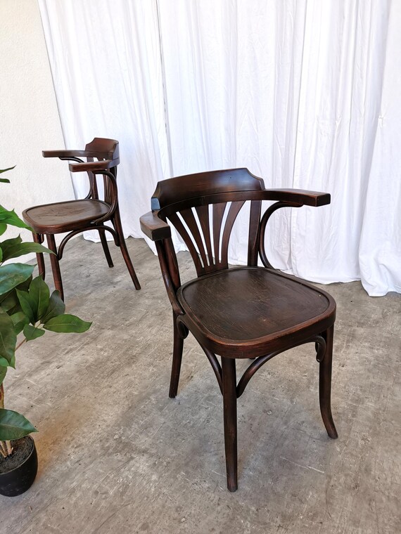 ヴィンテージ曲げ木ダイニングチェア：ミッドセンチュリートーネット