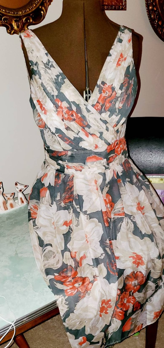 Laura Ashley Floral Pretty Dress.Vintage Laura Ash