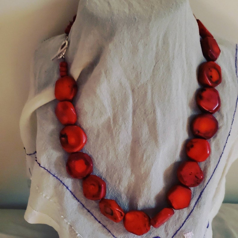 Red Howlite Necklace with Matching Silver Howlite Dangle earrings.Birthday Gift Set.Mothers Day Gift.