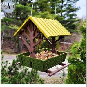 Countryside Bird Feeder, Outdoor Bird House, , Bird Watching Gift, Garden Art, Unique Birdhouse, Home Decor