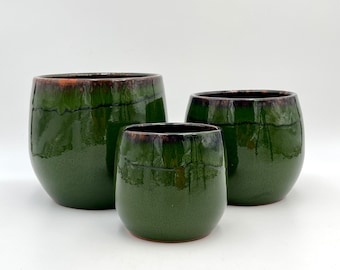 Charlotte Emerald Green, Glossy Glazed Well Made Ceramic Plant Pot, Shinny Green colour D19 cm, D16cm, D23cm, D30cm Various sizes