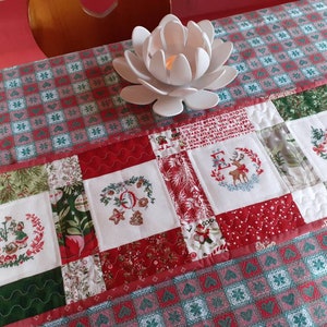 NOËL DE FILS Embroidered table runner