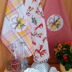 LEMON TRIO Set of 3 embroidered kitchen towels