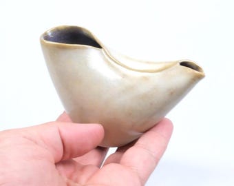Handmade Pearl White Stoneware Sauce and Cream Pitcher – 100 ml Capacity