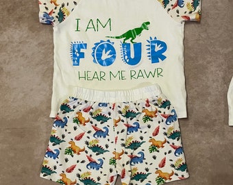 Pijama de cumpleaños de dinosaurio personalizado. Cuando me despierte, tendré CUALQUIER EDAD. Dino T-Rex. Niños y niñas. Unisex. 100 % algodón orgánico certificado.