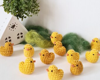 Easter chick|Set of 4 tiny Easter chick|Crochet Easter chick|Easter Decoration|Easter ornament|Miniature easter|Spring Decoration