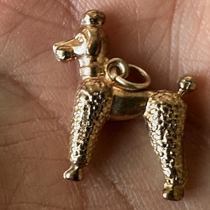 POODLE Dog Lovers: Hallmarked Vintage 9K Yellow Gold Poodle Charm Pendant Birmingham (22mm, 1.27g)
