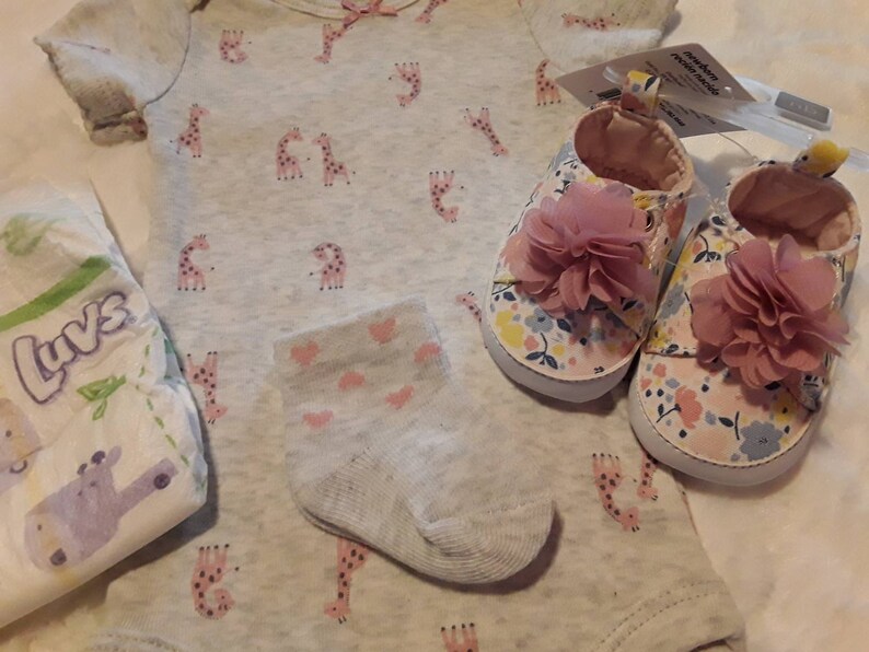Newborn Diaper Shoes Headband Reborn Baby Carters Newborn Baby Girl Onesie Socks