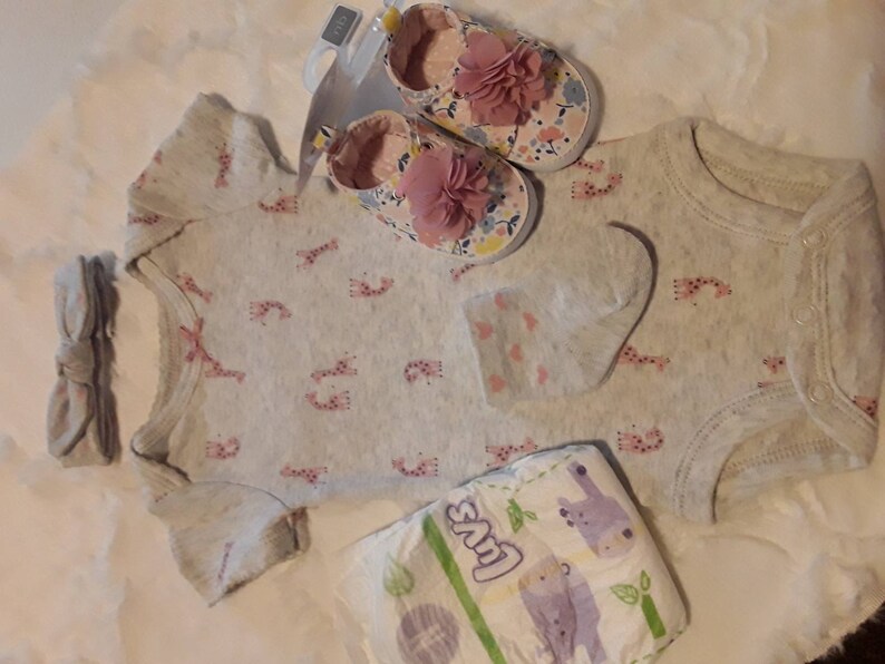 Newborn Diaper Shoes Headband Reborn Baby Carters Newborn Baby Girl Onesie Socks