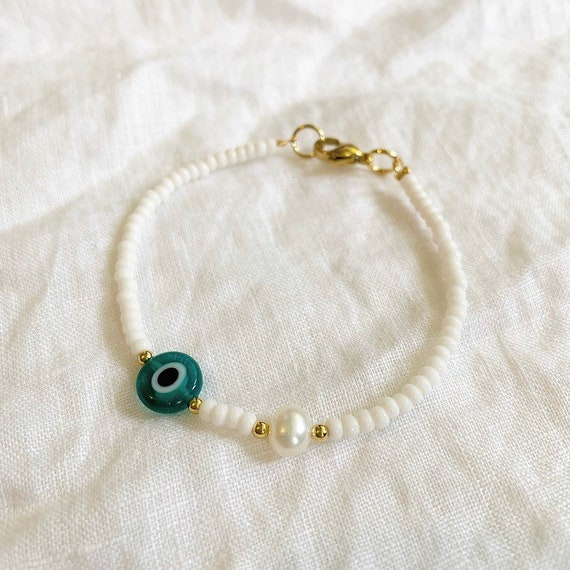 Evil Eye and Freshwater Pearl Bracelet