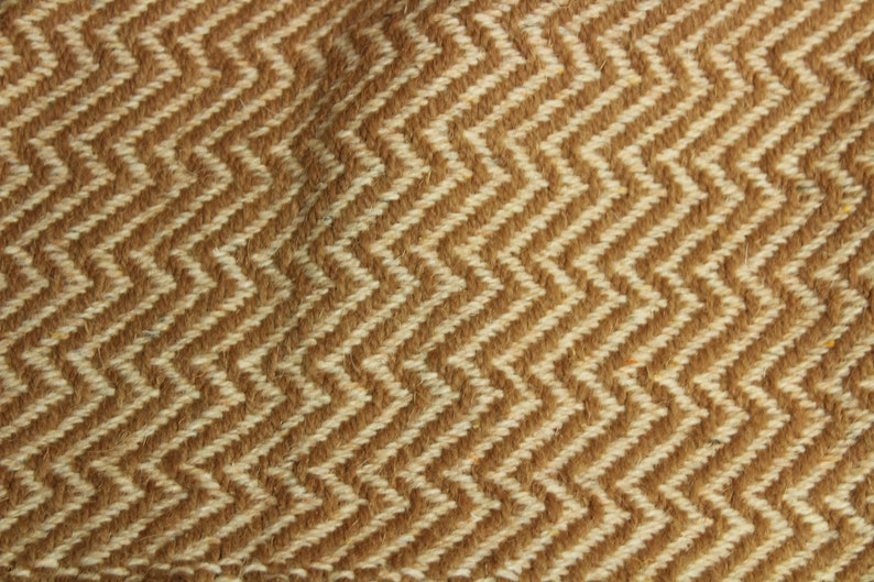 Hand-woven BLANKET 2,15 m 0,56 m Shawl Wrap Overlay Coverlet Tablecloth Carpet Viking Reenactment Early Medieval Natural Wool LARP
