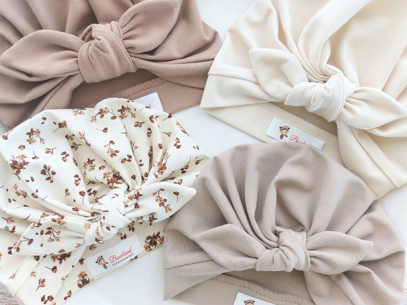 Gorros para bebé, Turbante para bebé, Gorro beige, Gorro floral, Gorro de cacao, Regalo para recién nacido, Regalo para niña, Regalo para baby shower imagen 3