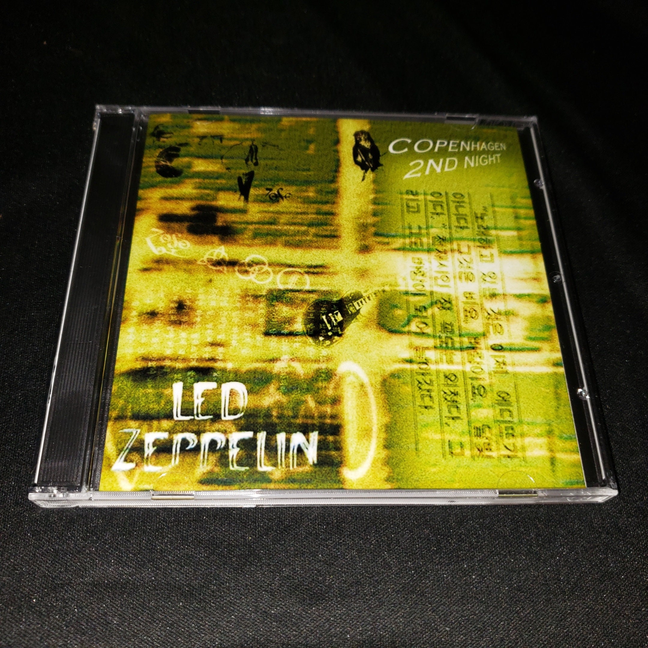 Led Zeppelin Live 2 CD Set Rare Live in 1979 Copenhagen