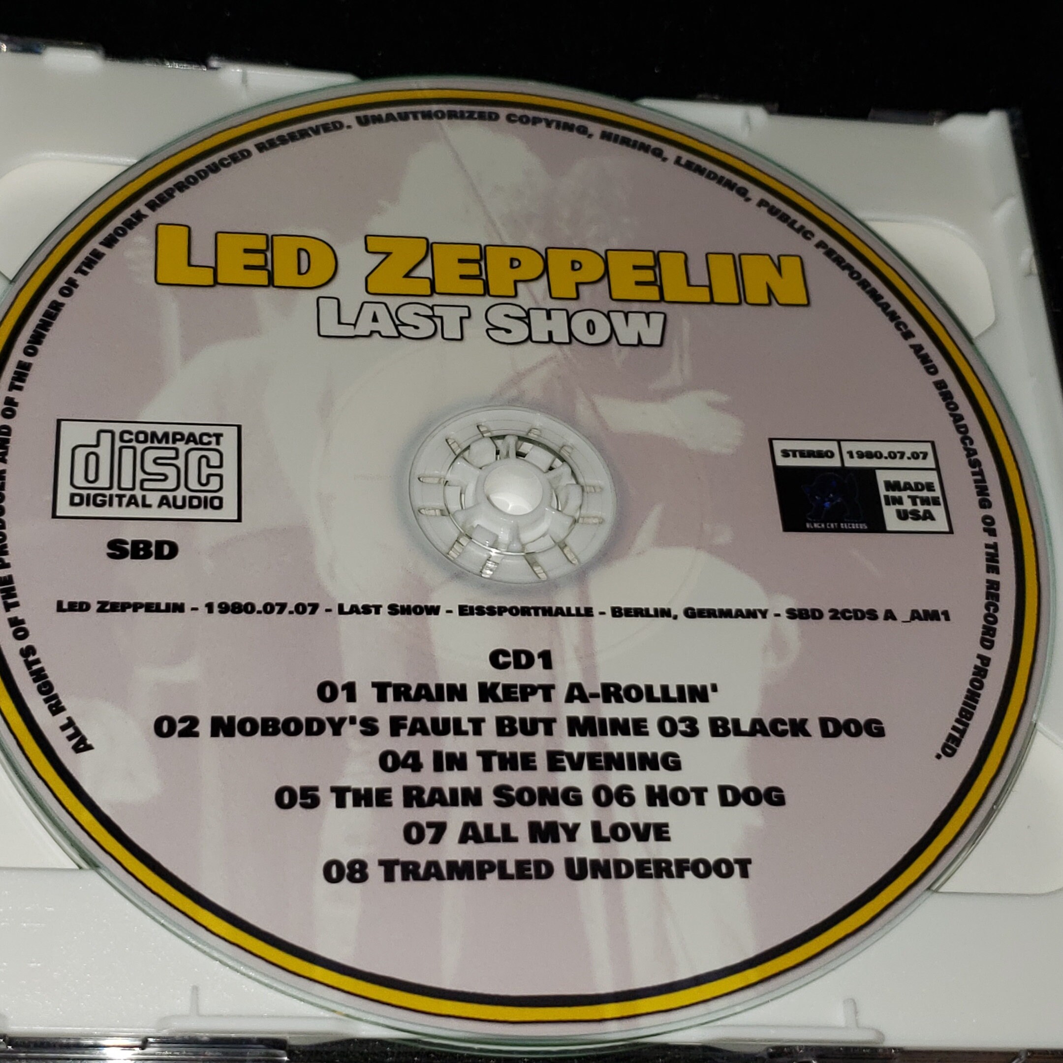 LED ZEPPELIN スタジオ・セッション 12CD 未開封新品 Led Zeppelin Live 2 CD Set Last Show in Berlin, Germany 1980