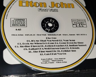 Elton John 2 CD Set First Visit at Shinjuku Hall in Tokyo