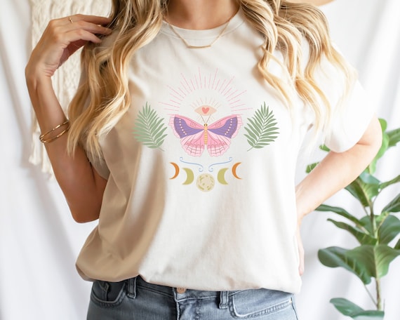 Boho Butterfly Shirt, Cute nature shirt, boho aesthetic butterfly shirt