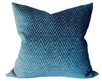 Made by Cushion Room sample fabric 021 Infinity Blue Design Pillow Cover with Invisible Zippe